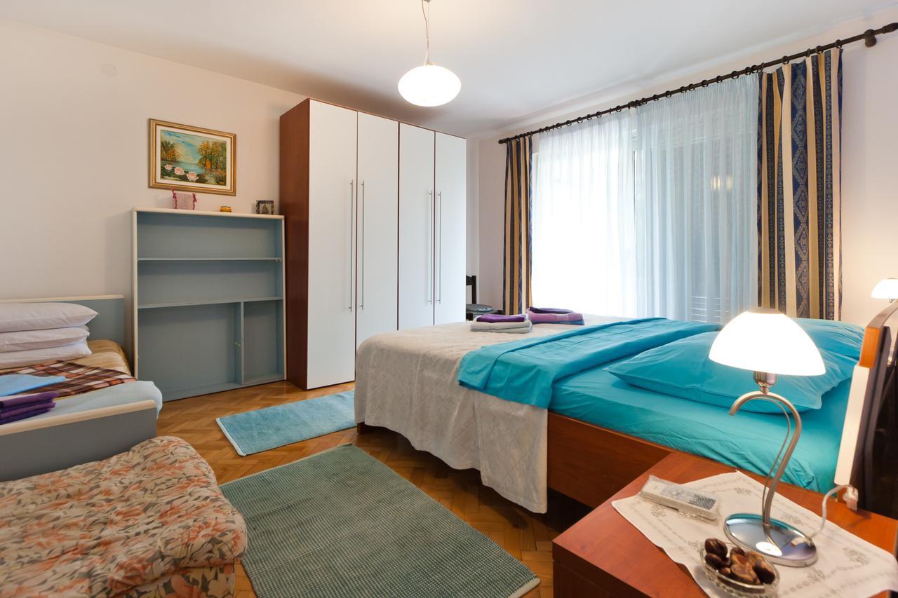 Apartments Neda Porec Exterior photo